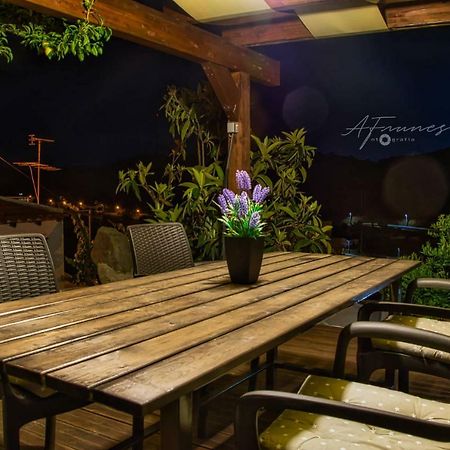 Casa Da Oliveirinha Villa แมร์โตลา ภายนอก รูปภาพ